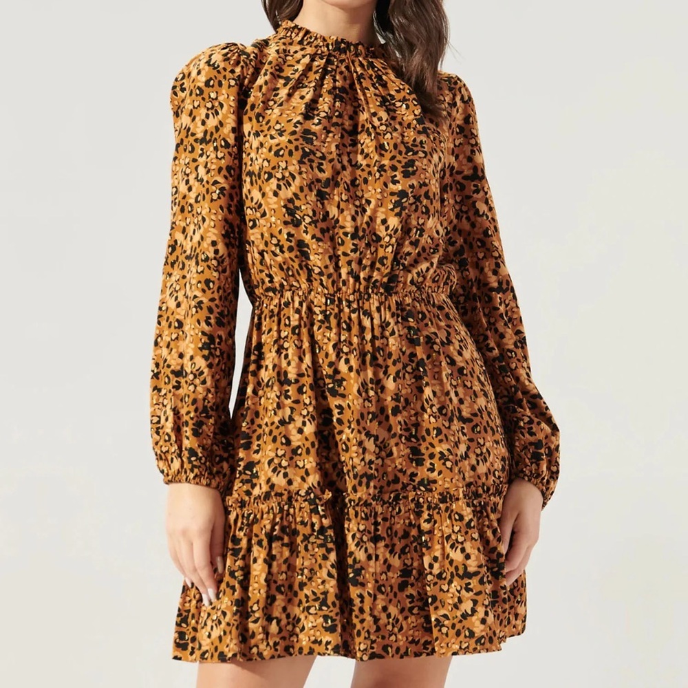 Sugarlips NWT Leopard Print Long Sleeve Ruffle‎ Hem Mini Dress - M